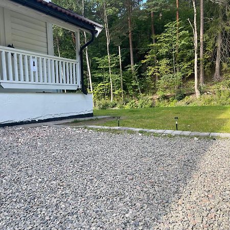 Fin Sentralt Hybel I Drammen Apartment Exterior photo